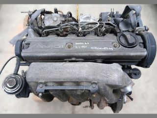 bontott AUDI A6 C4 Komplett Motor (Segédberendezésekkel)