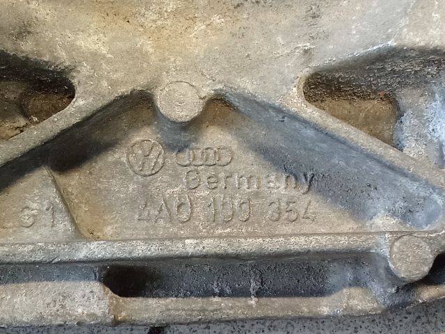 bontott AUDI A6 C4 Motor Tartó Bak (Pozíciófüggetlen)