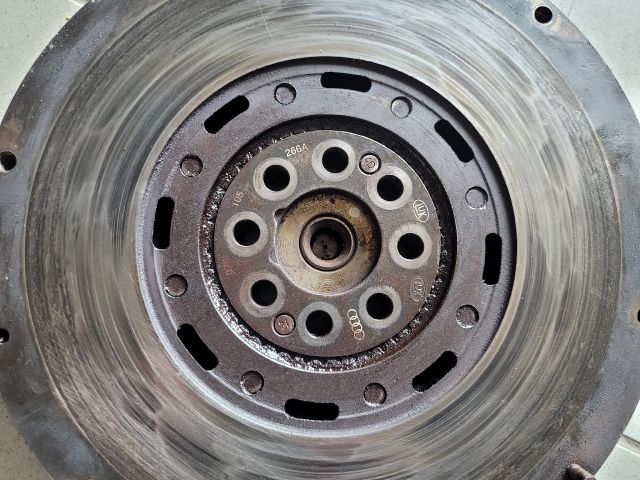 bontott AUDI A6 C4 Kettős tömegű Lendkerék