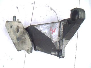 bontott AUDI A6 C4 Váltó Tartó Bak (Pozíciófüggetlen)