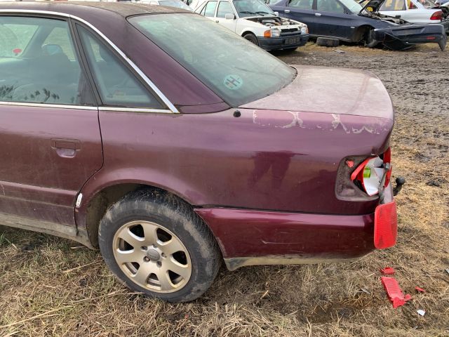 bontott AUDI A6 C4 Bal első Csonkállvány Kerékaggyal