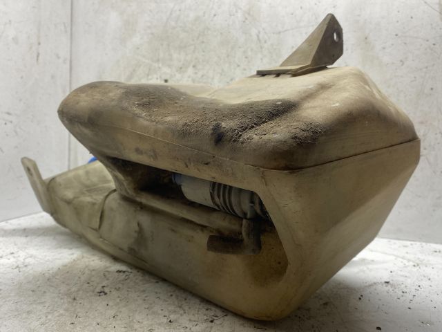 bontott AUDI A6 C4 Ablakmosó Tartály