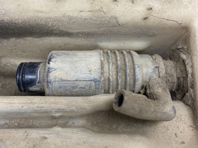 bontott AUDI A6 C4 Ablakmosó Tartály