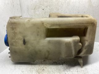 bontott AUDI A6 C4 Ablakmosó Tartály