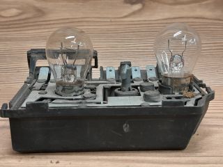 bontott AUDI A6 C4 Bal Hátsó Lámpa Foglalat