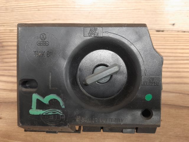 bontott AUDI A6 C4 Bal Hátsó Lámpa Foglalat