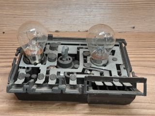 bontott AUDI A6 C4 Bal Hátsó Lámpa Foglalat