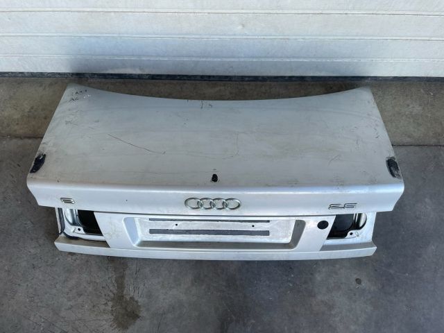 bontott AUDI A6 C4 Csomagtérajtó (Üres lemez)