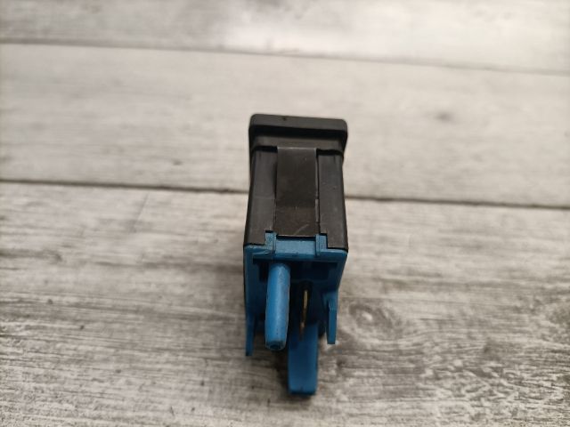 bontott AUDI A6 C4 Fényszórómagasság Állító Kapcsoló