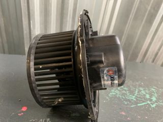 bontott AUDI A6 C4 Fűtőmotor (Klímás)