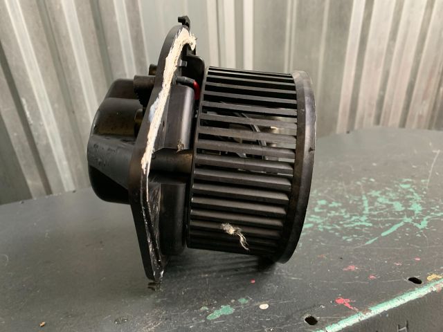 bontott AUDI A6 C4 Fűtőmotor (Klímás)