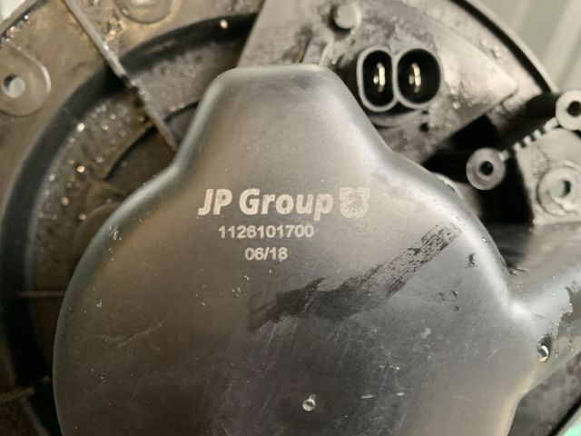 bontott AUDI A6 C4 Fűtőmotor (Klímás)