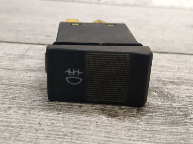 bontott AUDI A6 C4 Hátsó Ködzárófény Kapcsoló