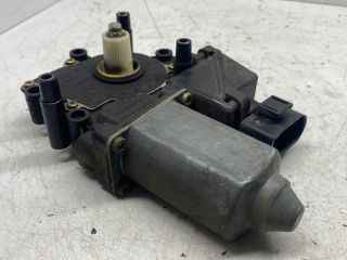 bontott AUDI A6 C4 Jobb hátsó Ablakemelő Motor