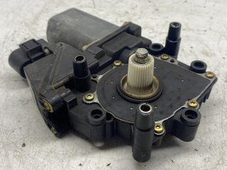 bontott AUDI A6 C4 Jobb hátsó Ablakemelő Motor