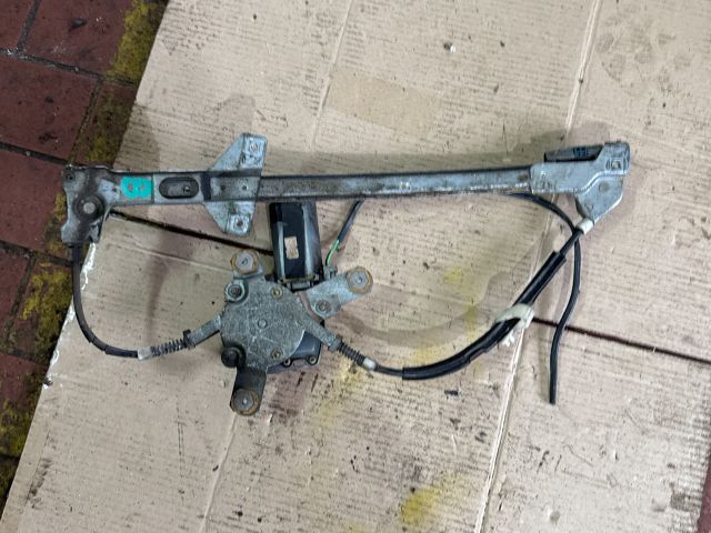 bontott AUDI A6 C4 Jobb hátsó Ablakemelő Motor