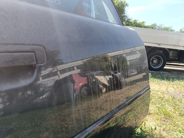 bontott AUDI A6 C4 Jobb hátsó Ajtó (Részeivel)