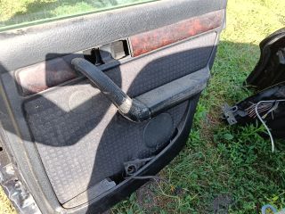 bontott AUDI A6 C4 Jobb hátsó Ajtó (Részeivel)
