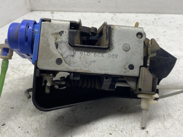 bontott AUDI A6 C4 Jobb hátsó Ajtózár