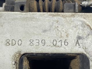 bontott AUDI A6 C4 Jobb hátsó Ajtózár