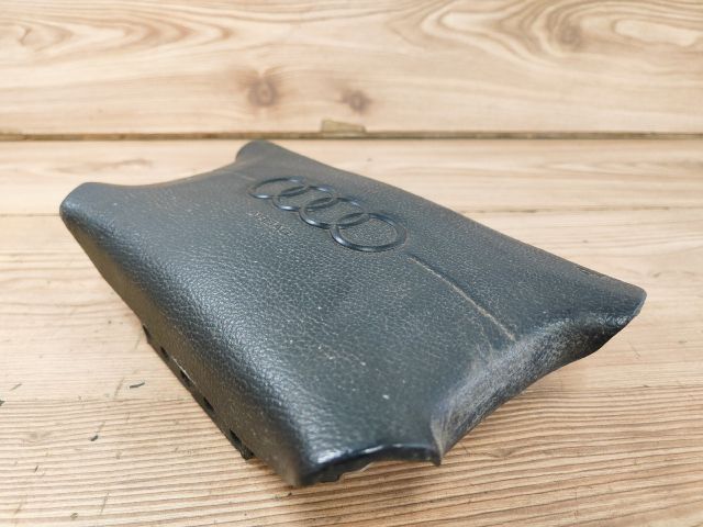 bontott AUDI A6 C4 Kormánylégzsák