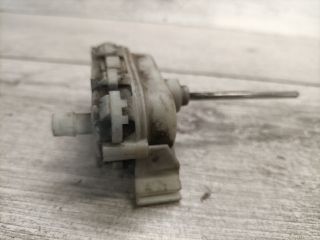 bontott AUDI A6 C4 Központizár Motor Tankajtó