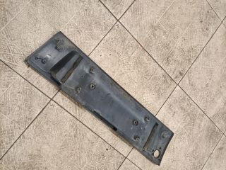 bontott AUDI A6 C4 Rendszámtábla Tartó