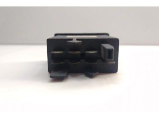 bontott AUDI A6 C4 Vészvillogó Kapcsoló