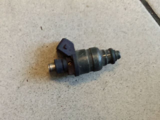 bontott AUDI A6 C5 Porlasztó (1 db)