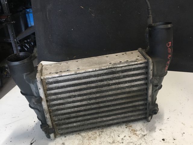 bontott AUDI A6 C5 Intercooler