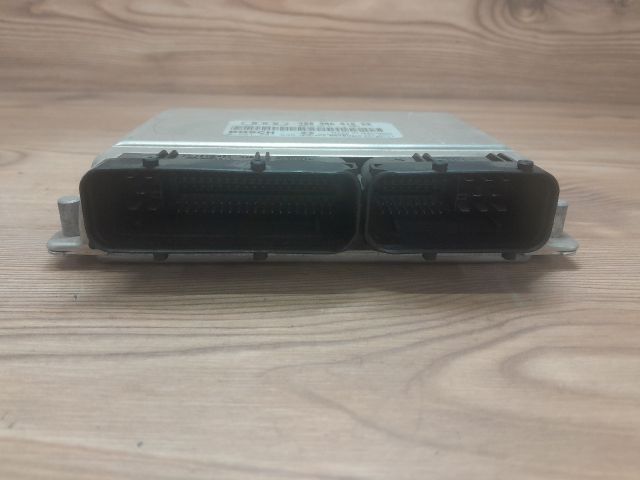 bontott AUDI A6 C5 Motorvezérlő