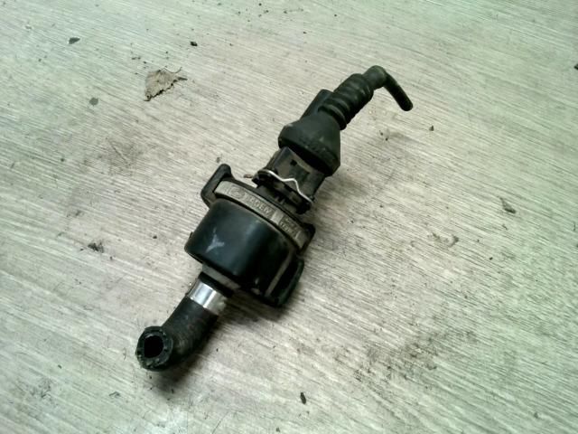 bontott AUDI A6 C5 Tankszellőztető Szelep