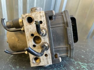 bontott AUDI A6 C5 ABS Kocka