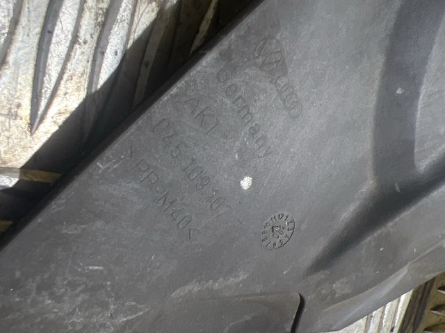 bontott AUDI A6 C5 Felső Vezérlés Burkolat