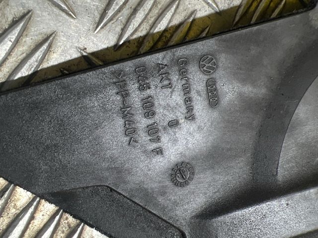 bontott AUDI A6 C5 Felső Vezérlés Burkolat