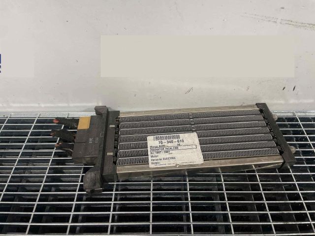 bontott AUDI A6 C5 Fűtőradiátor