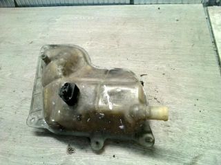 bontott AUDI A6 C5 Kiegyenlítő Tartály