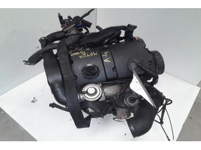 bontott AUDI A6 C5 Motor (Fűzött blokk hengerfejjel)