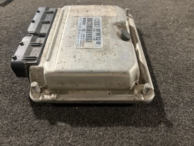 bontott AUDI A6 C5 Motorvezérlő