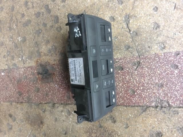 bontott AUDI A6 C5 Olajbeöntő Sapka