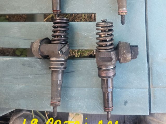 bontott AUDI A6 C5 Porlasztó (1 db)