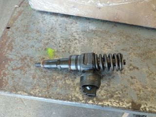 bontott AUDI A6 C5 Porlasztó (1 db)