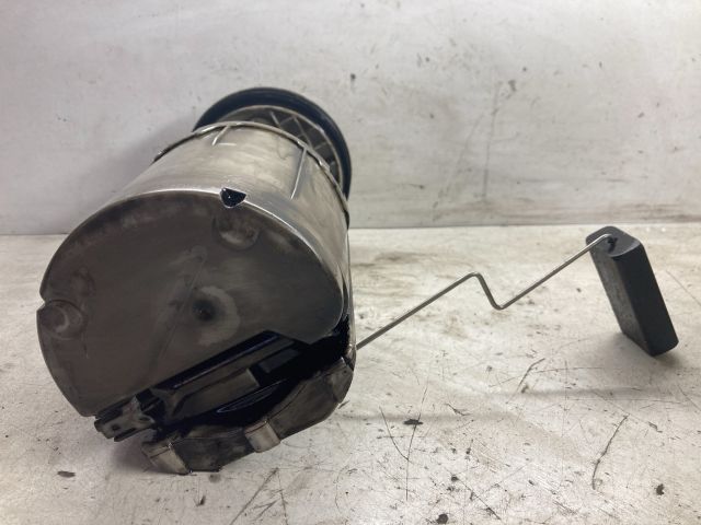 bontott AUDI A6 C5 Üzemanyag Szivattyú