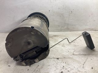 bontott AUDI A6 C5 Üzemanyag Szivattyú