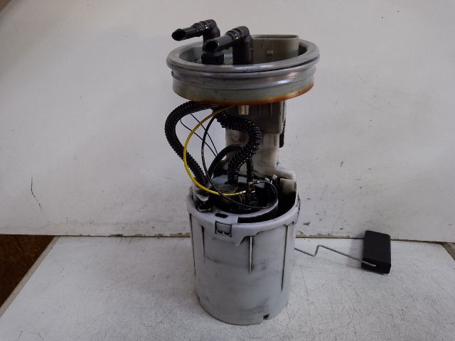 bontott AUDI A6 C5 Üzemanyag Szivattyú