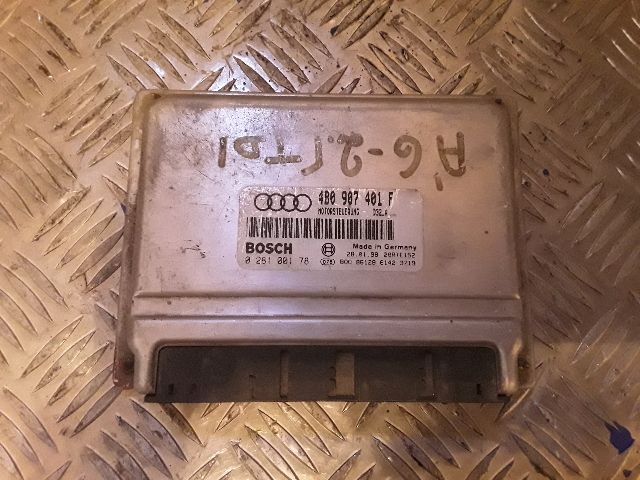 bontott AUDI A6 C5 Motorvezérlő