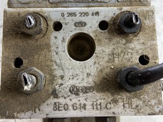 bontott AUDI A6 C5 ABS Kocka