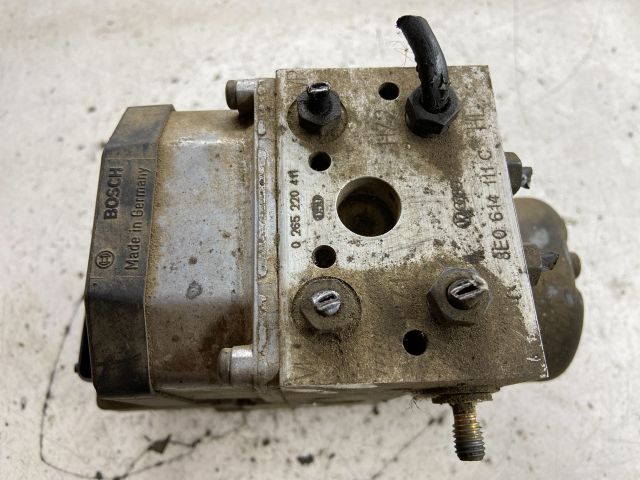 bontott AUDI A6 C5 ABS Kocka