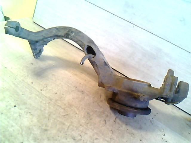 bontott AUDI A6 C5 Bal első Csonkállvány Kerékaggyal