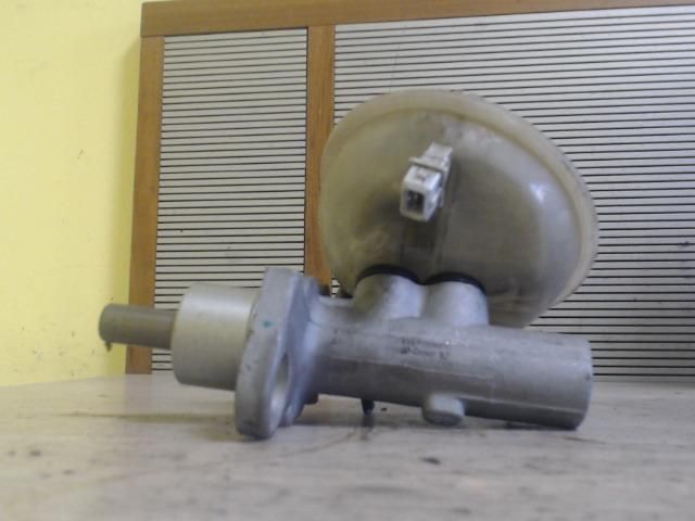 bontott AUDI A6 C5 Főfékhenger